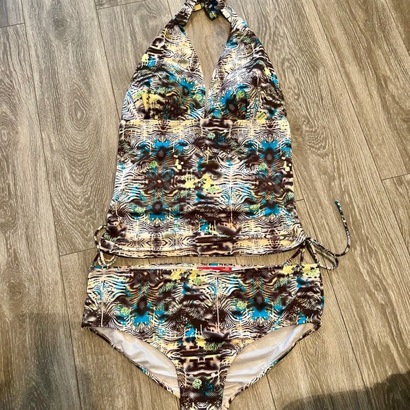 Apple bottom new bikini 3x with free designer gift - Picture 2 of 9